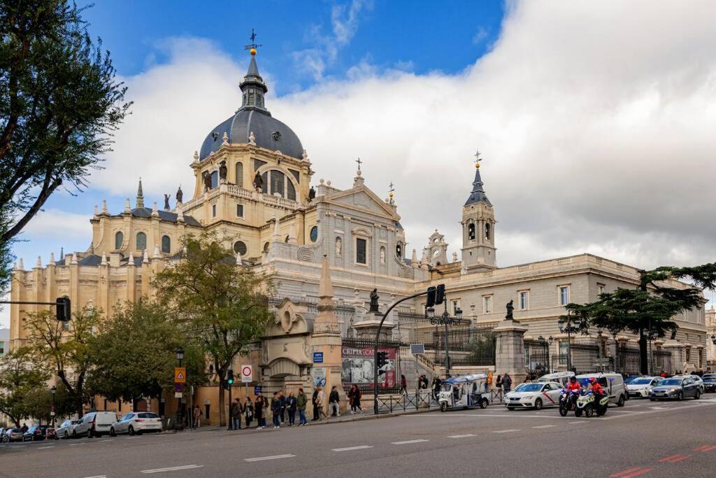 Palacio Real Opera La Latina Appartement