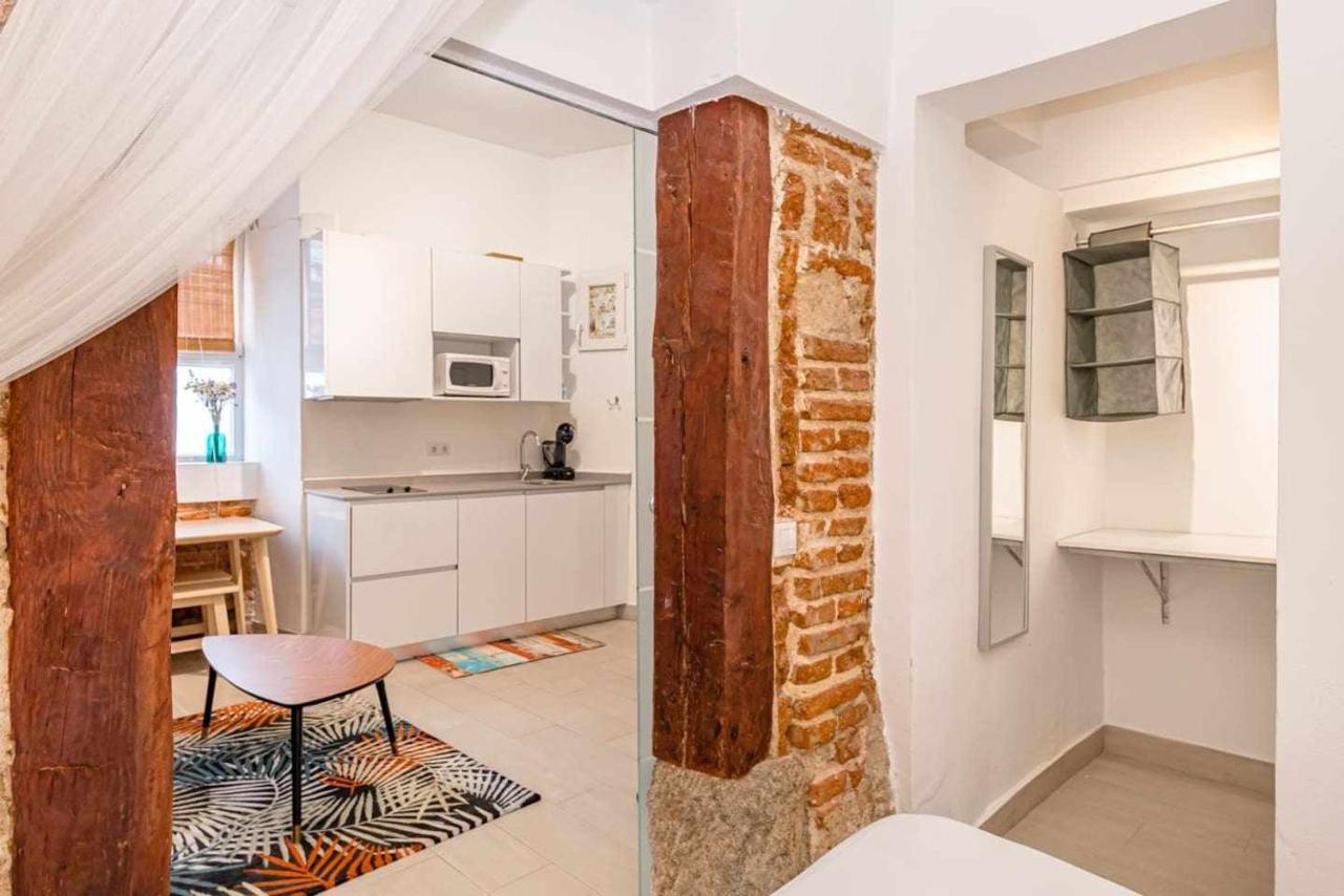 Apartamento Lovely In La Latina Plaza Mayor *