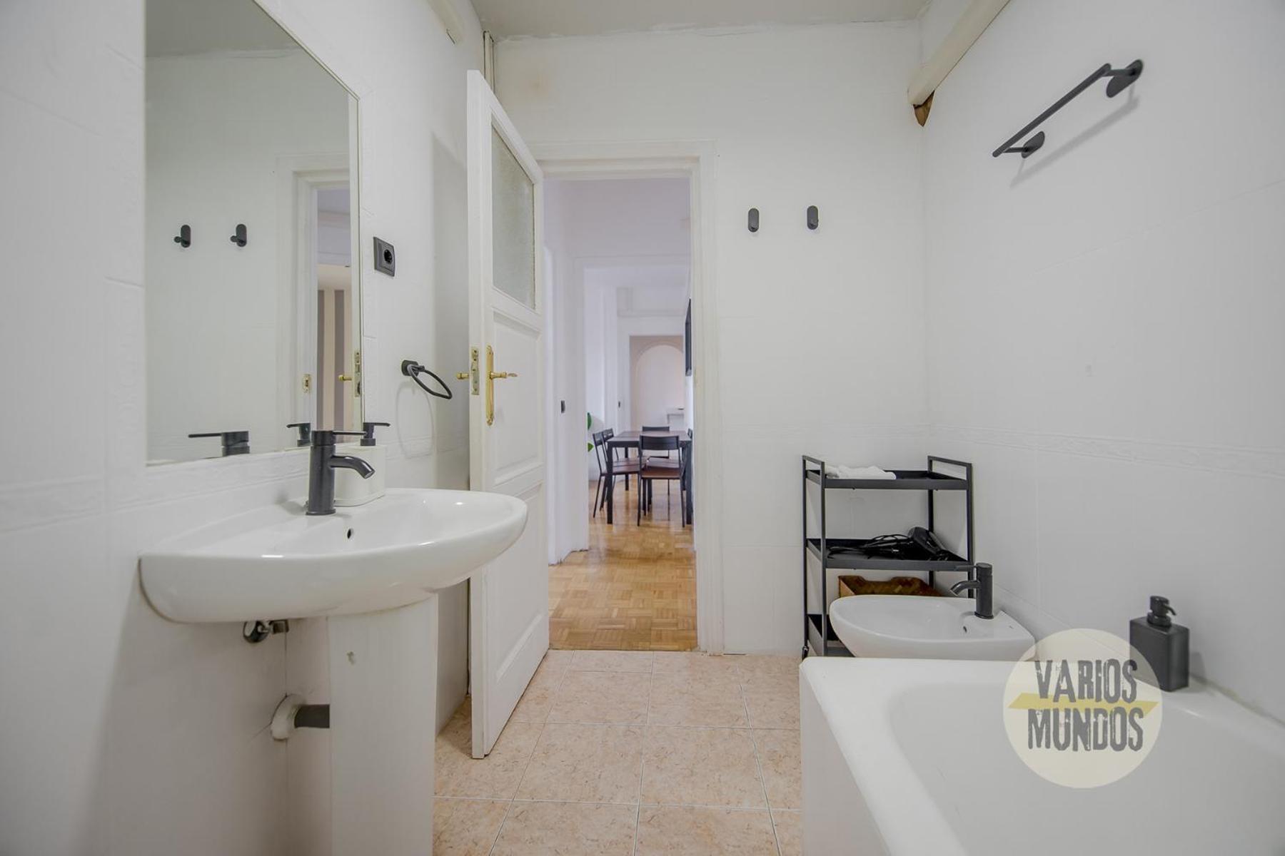 Apartamento De 4hab En La Latina Con Vistas A Centro *