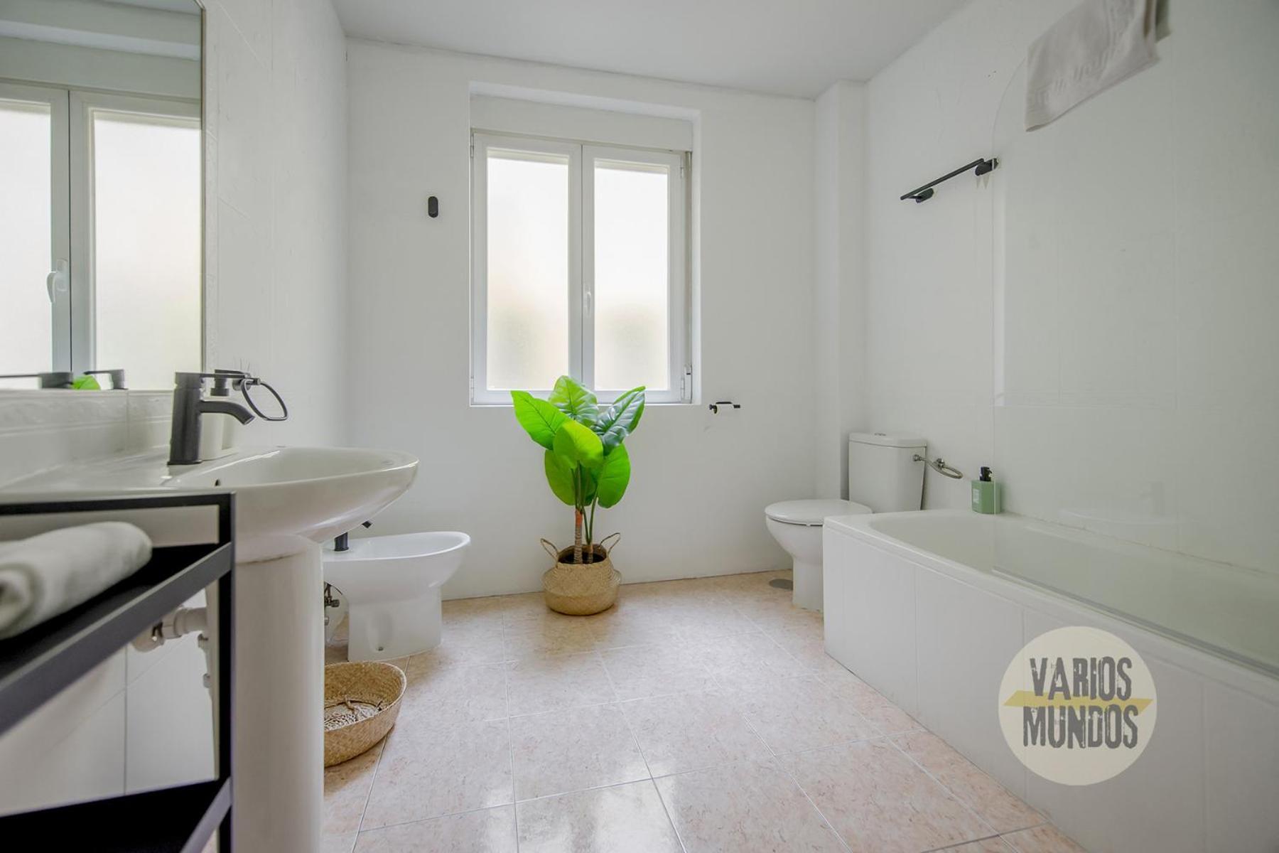 Apartamento De 4hab En La Latina Con Vistas A Centro *