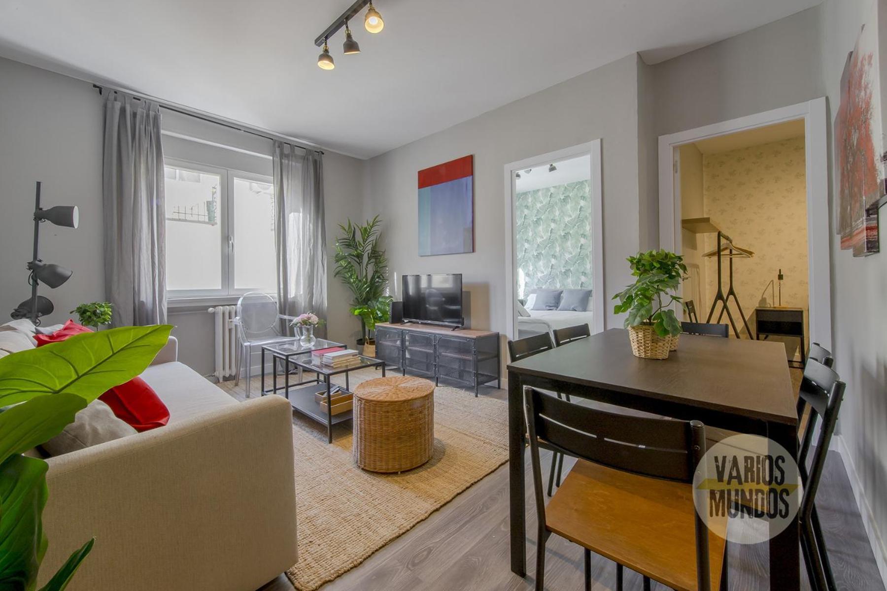 Vive Experiencia 7, En Santa Ana 6 Apartamento