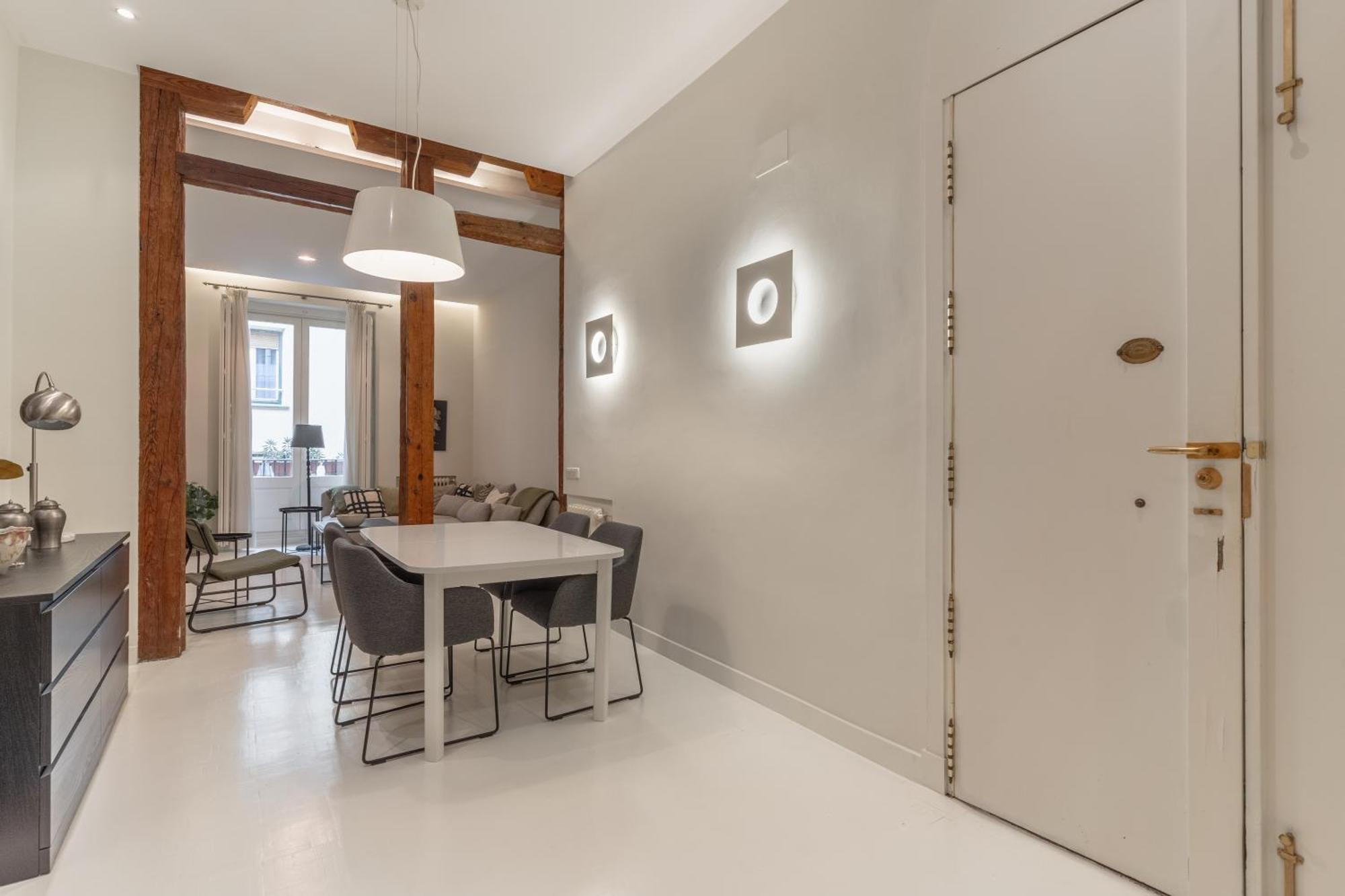 Spacious Modern-3bedrooms 2bathrooms-plaza Mayor Appartamento *