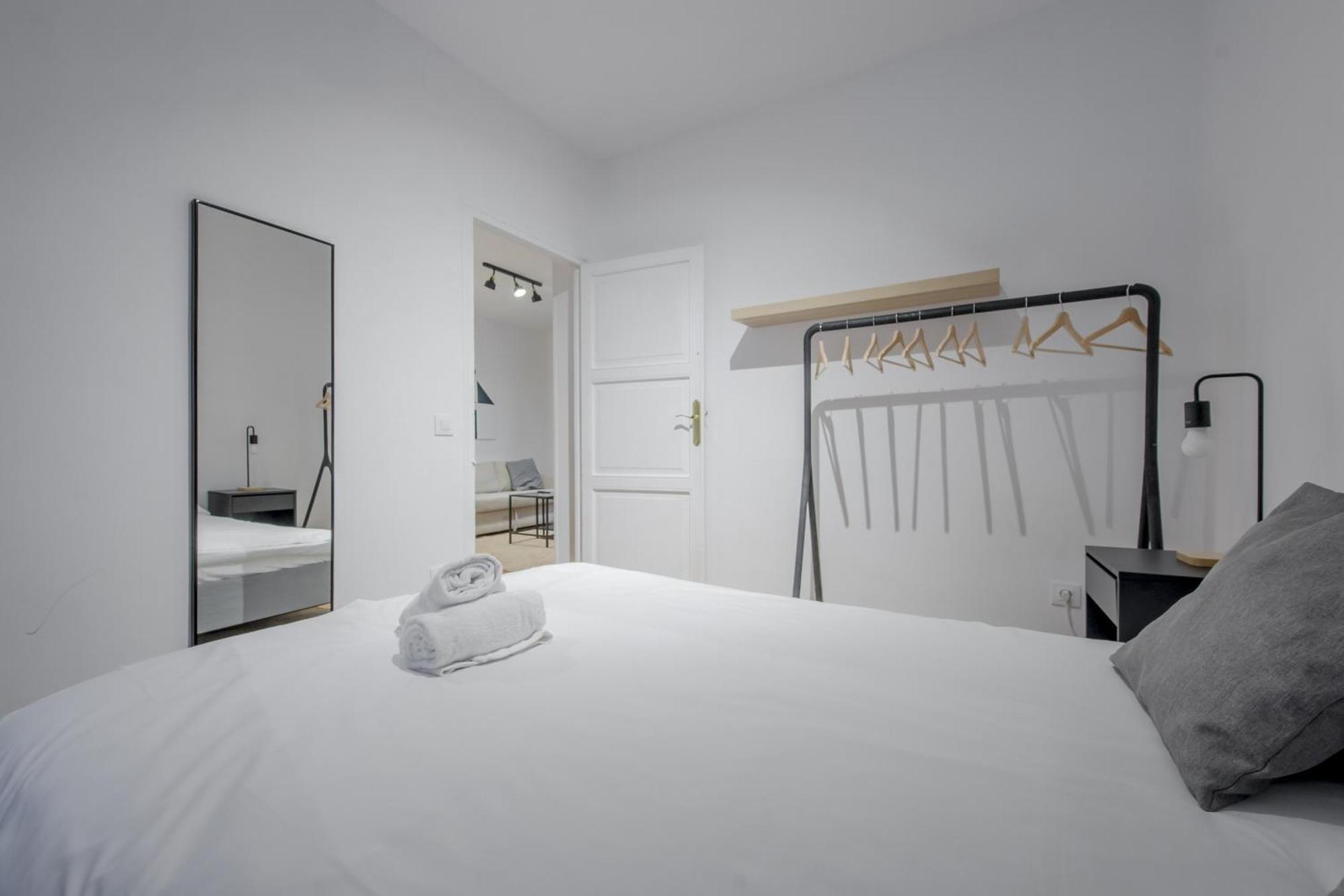 Vive Experiencia 7, En Santa Ana 6 Apartamento Madrid