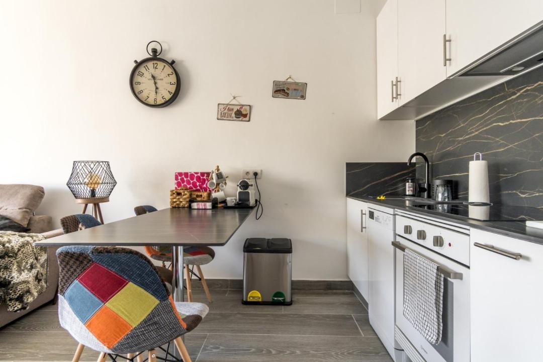 Brigth- Pool Parking-1bd 1bth-prado Apartment Madrid