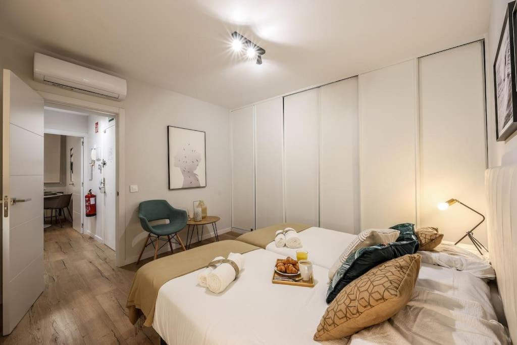 The Secret To A Great In Royal Palace Apartment *