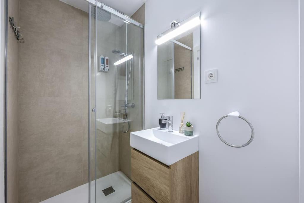 The Secret To A Great In Royal Palace Apartment Madrid