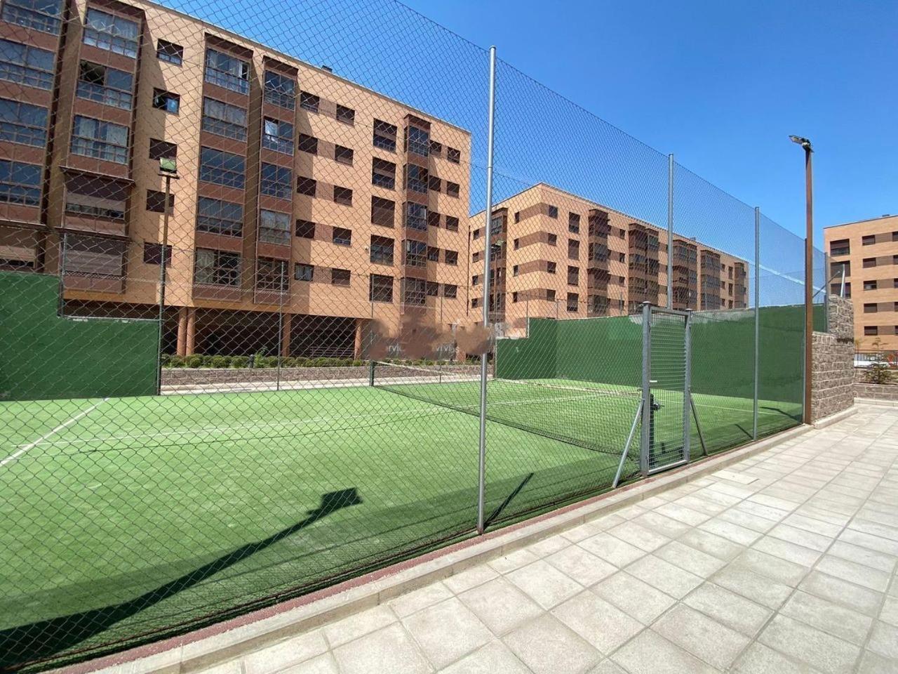 Deyanira New Airport Appartement Madrid