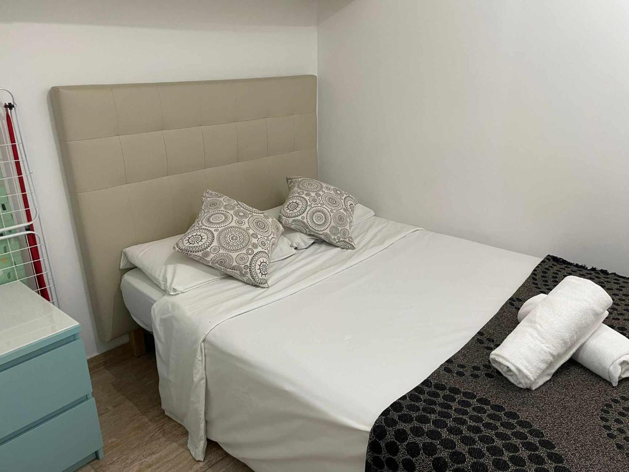 A Unos Pasos De Solgran Via Apartment Madrid
