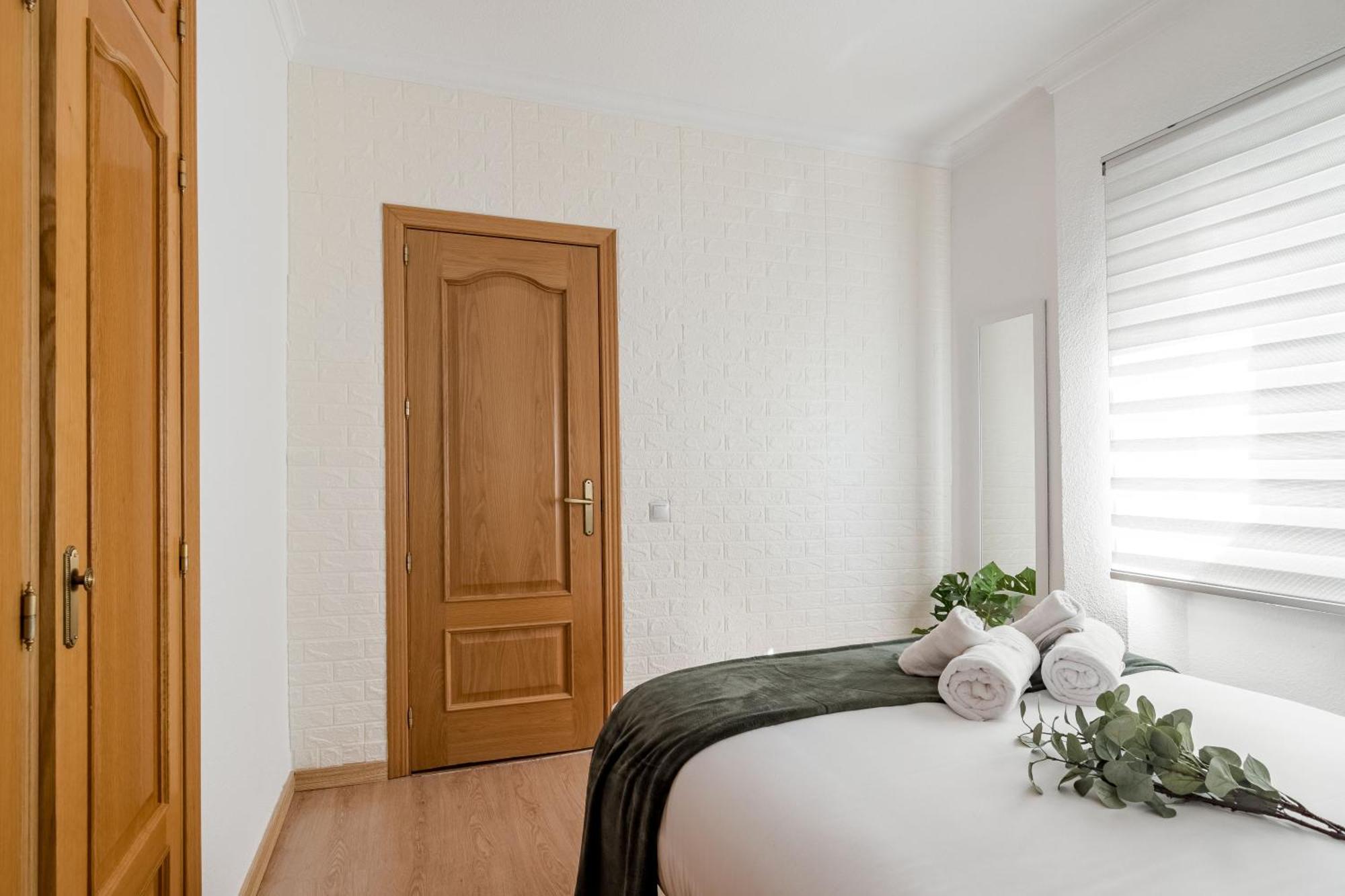 Apartment Fuencarral Center - Apartamento De 1 Dormitorio En El Centro De Madrid *