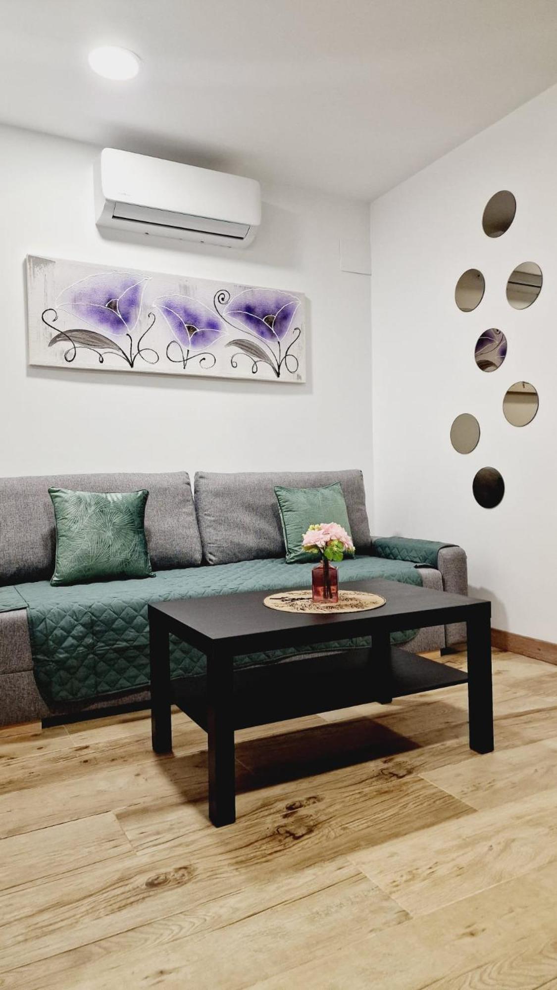 Apartment Almendrales *