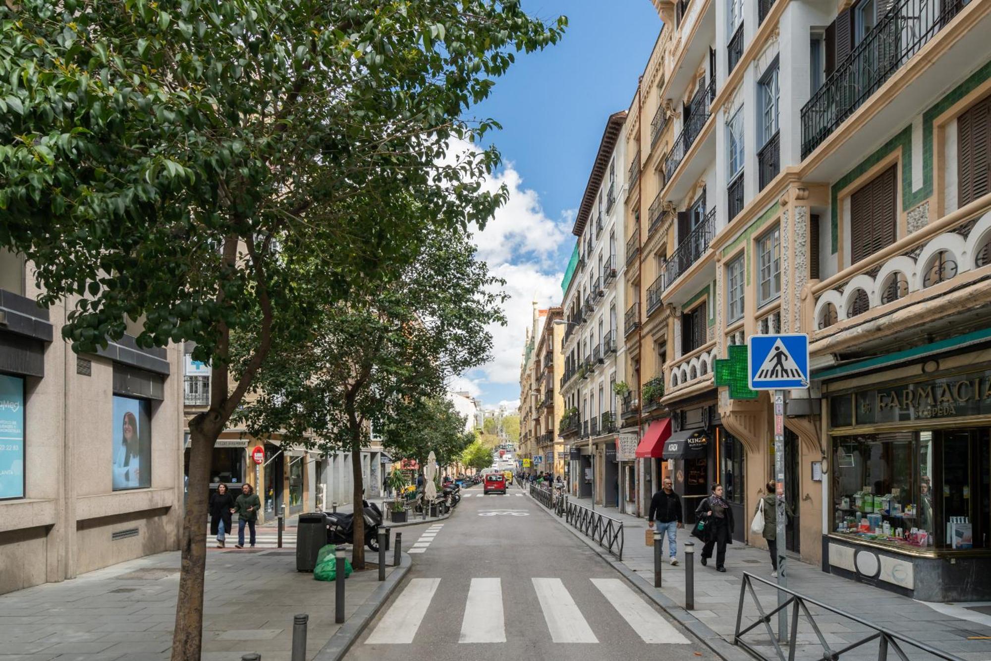 Apartamento En Chueca 4 Personas *