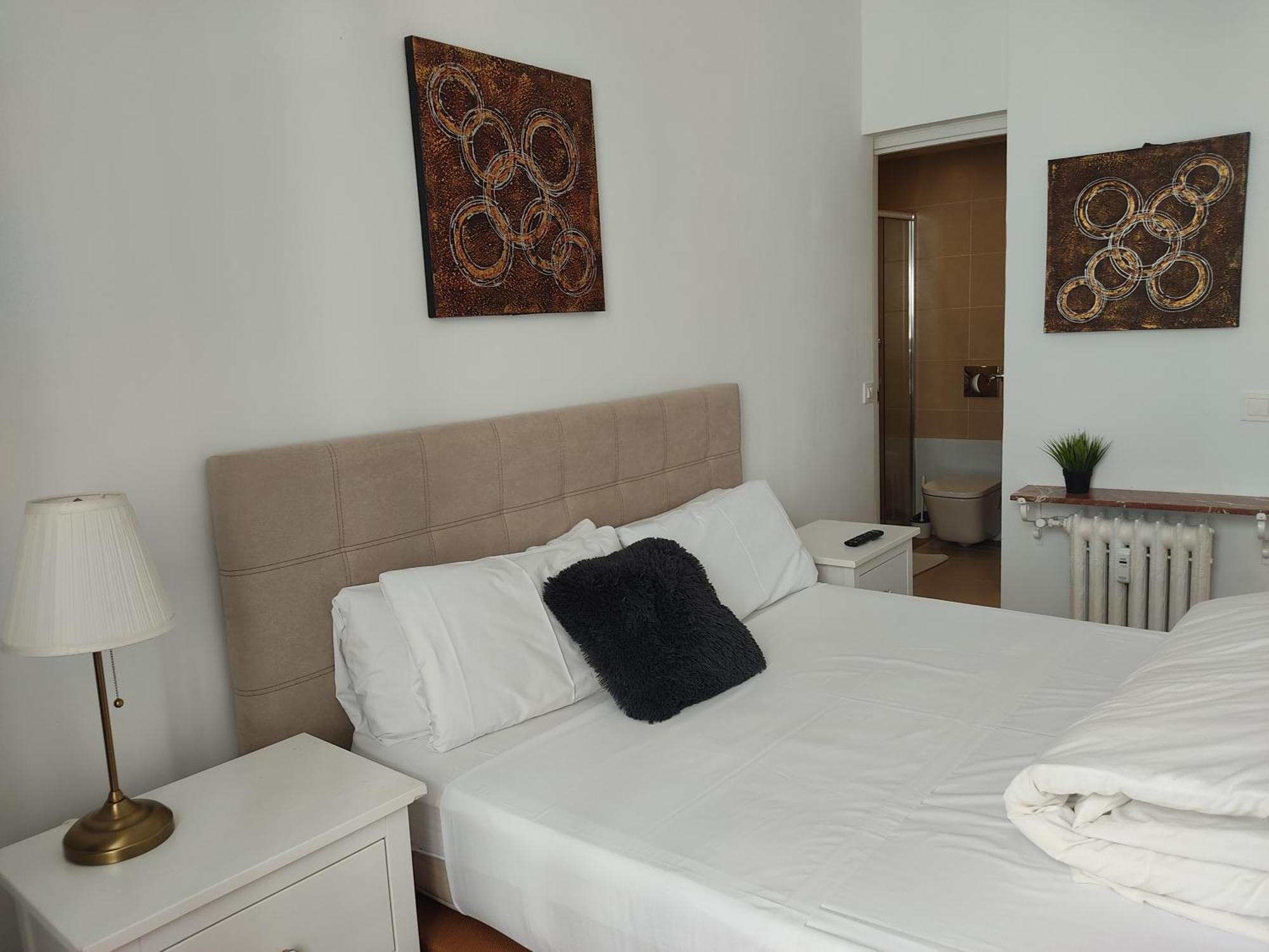 Grand Via House Casa de hóspedes