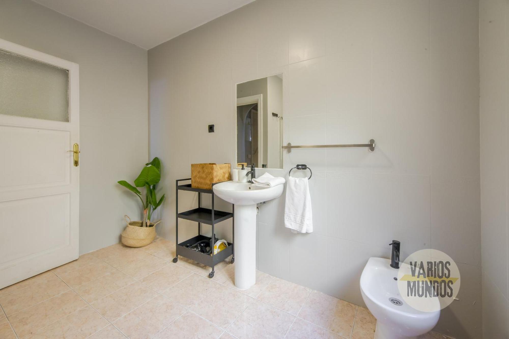 Apartamento De 4hab En La Latina Con Vistas A Centro *