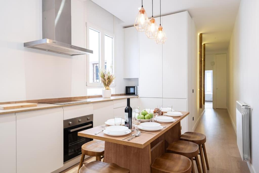 Apartment Chueca Hortaleza 12pax 5 Bedrooms 5 Baths