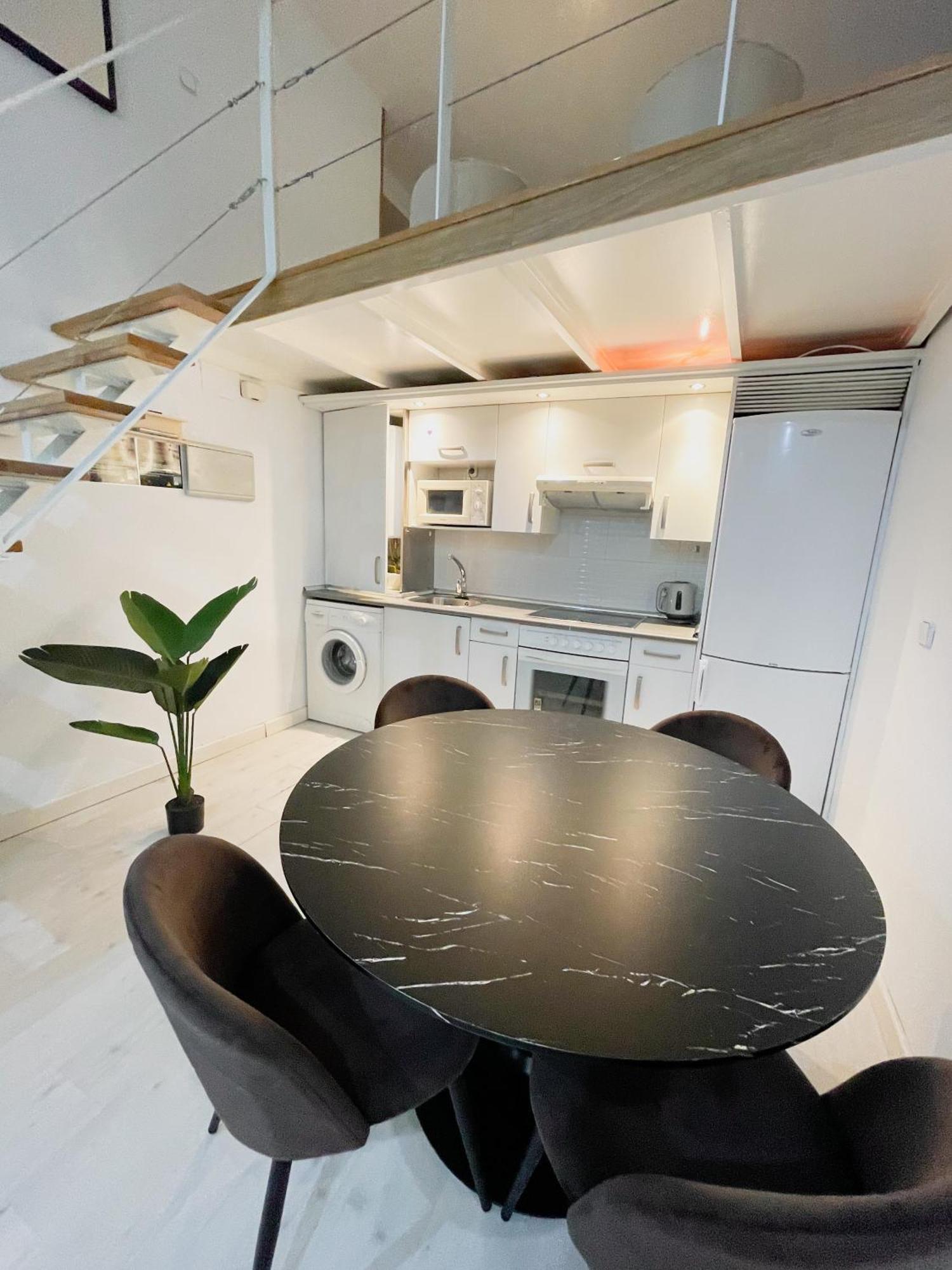 Carretas Duplex Interior Apartment