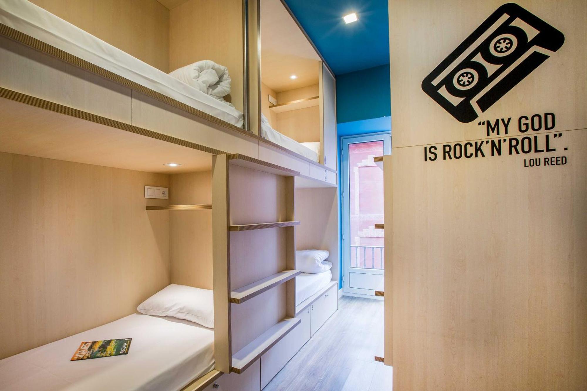 Hostal Mola