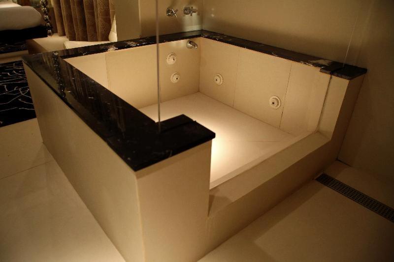 Abalu Design Boutique Gran Via Madri