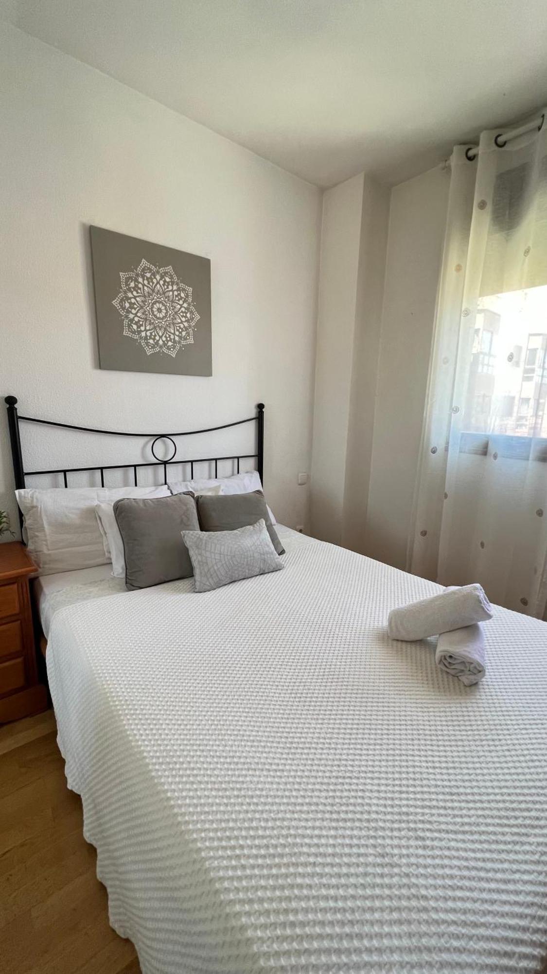 Deyanira Suite, Aeropuerto, Ifema