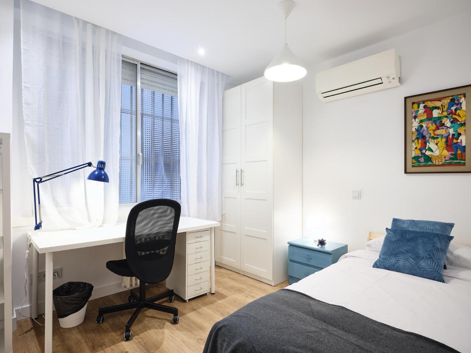 Homestay My City - Student In Moncloa