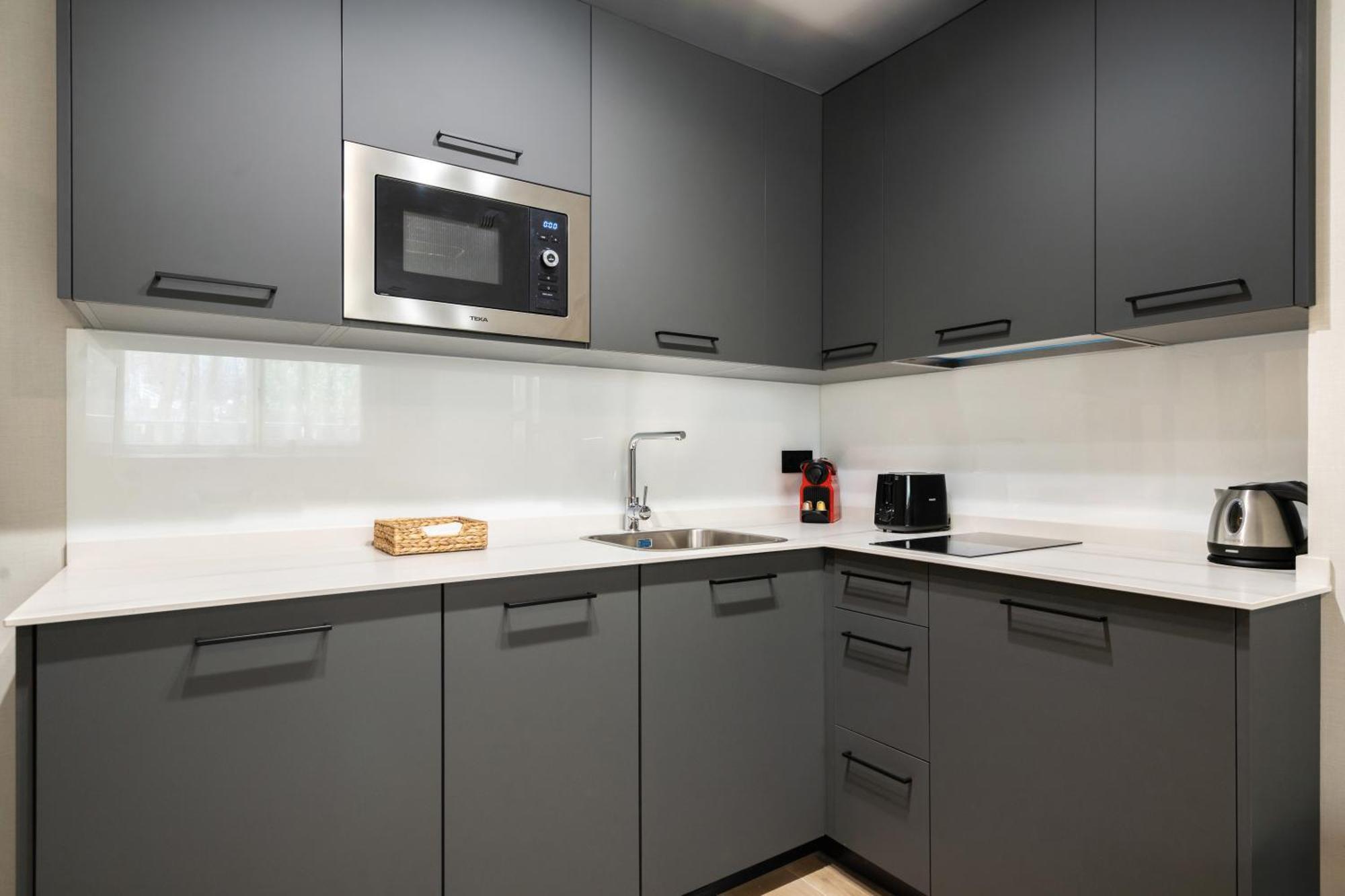 Dobo Homes - Gc21 * Madri