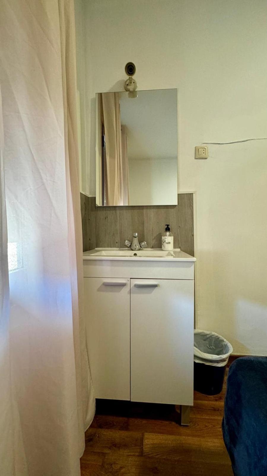 Metropolitan Atocha Guest house