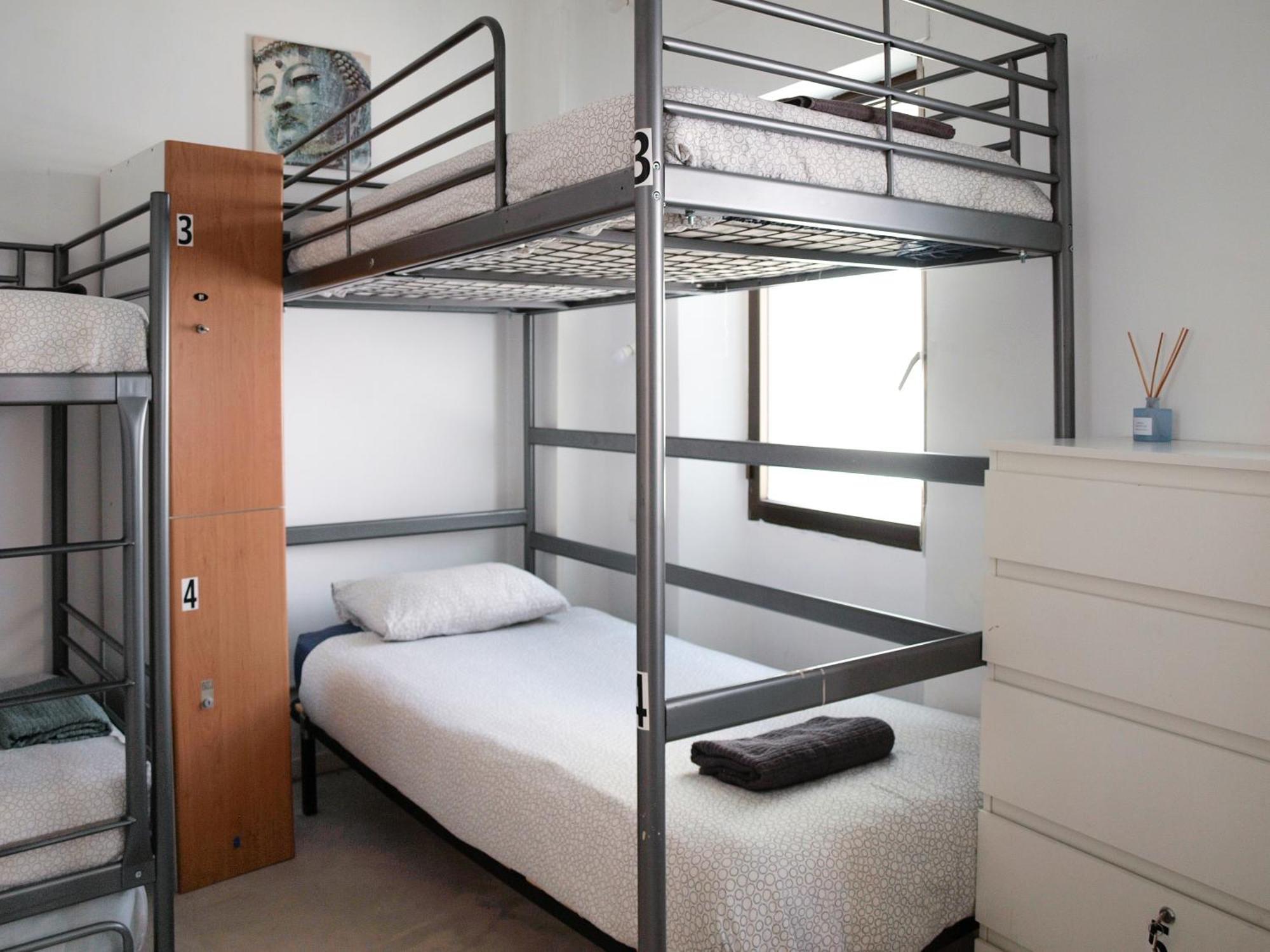 Boga Hostal *