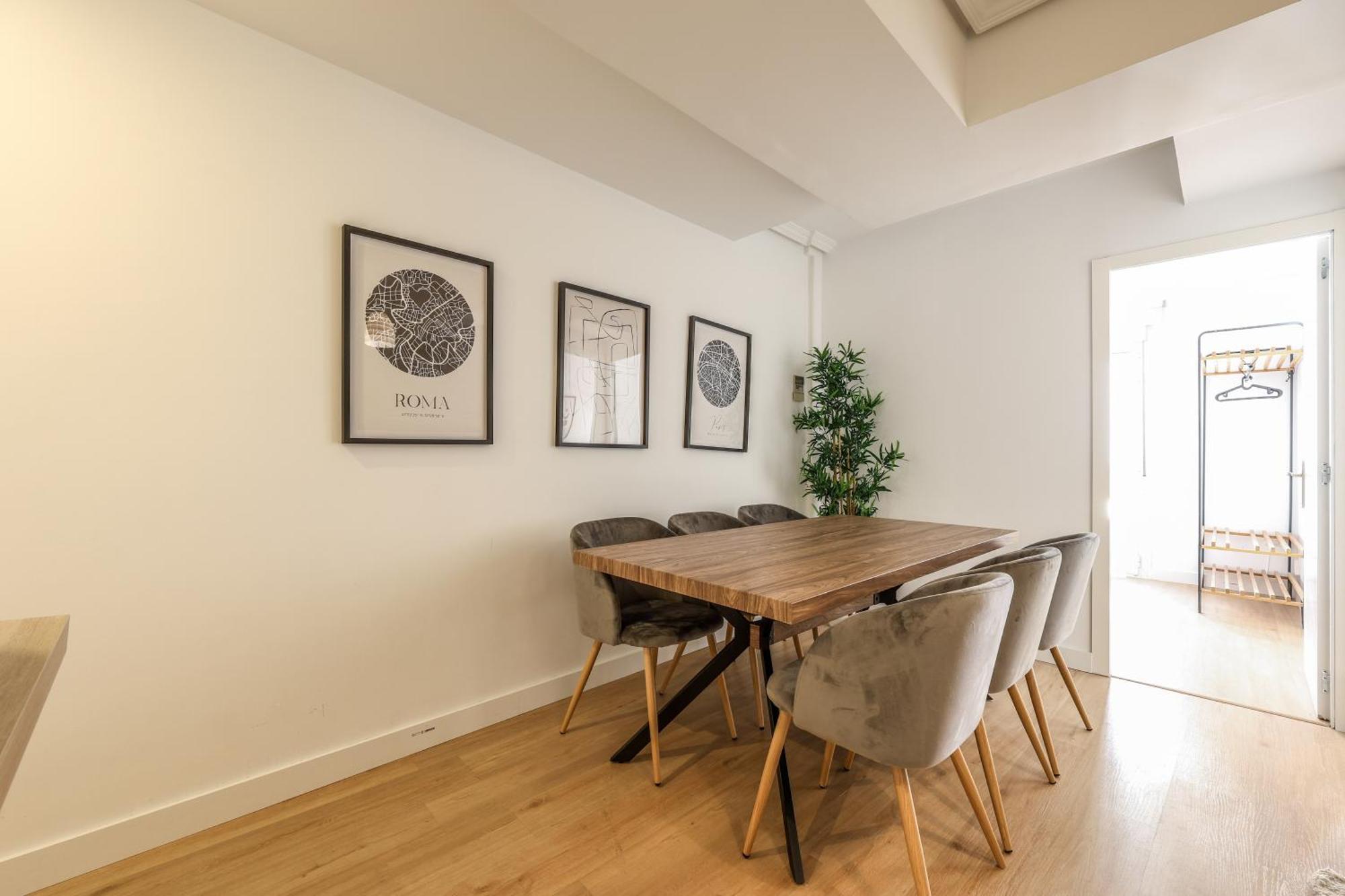 Reformados En Tirso De Molina Act Apartment *
