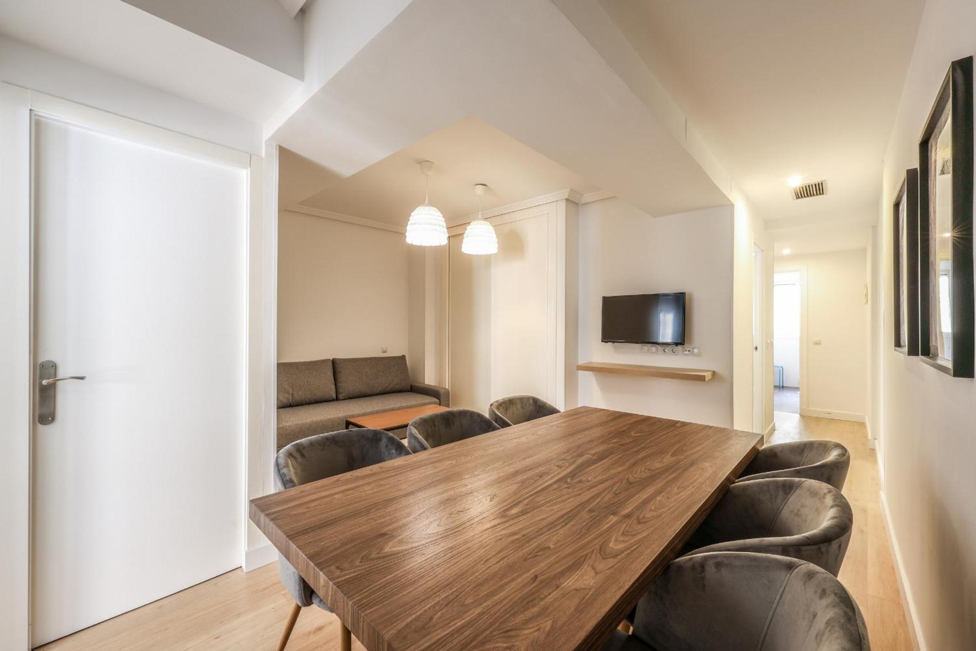 Reformados En Tirso De Molina Act Apartment