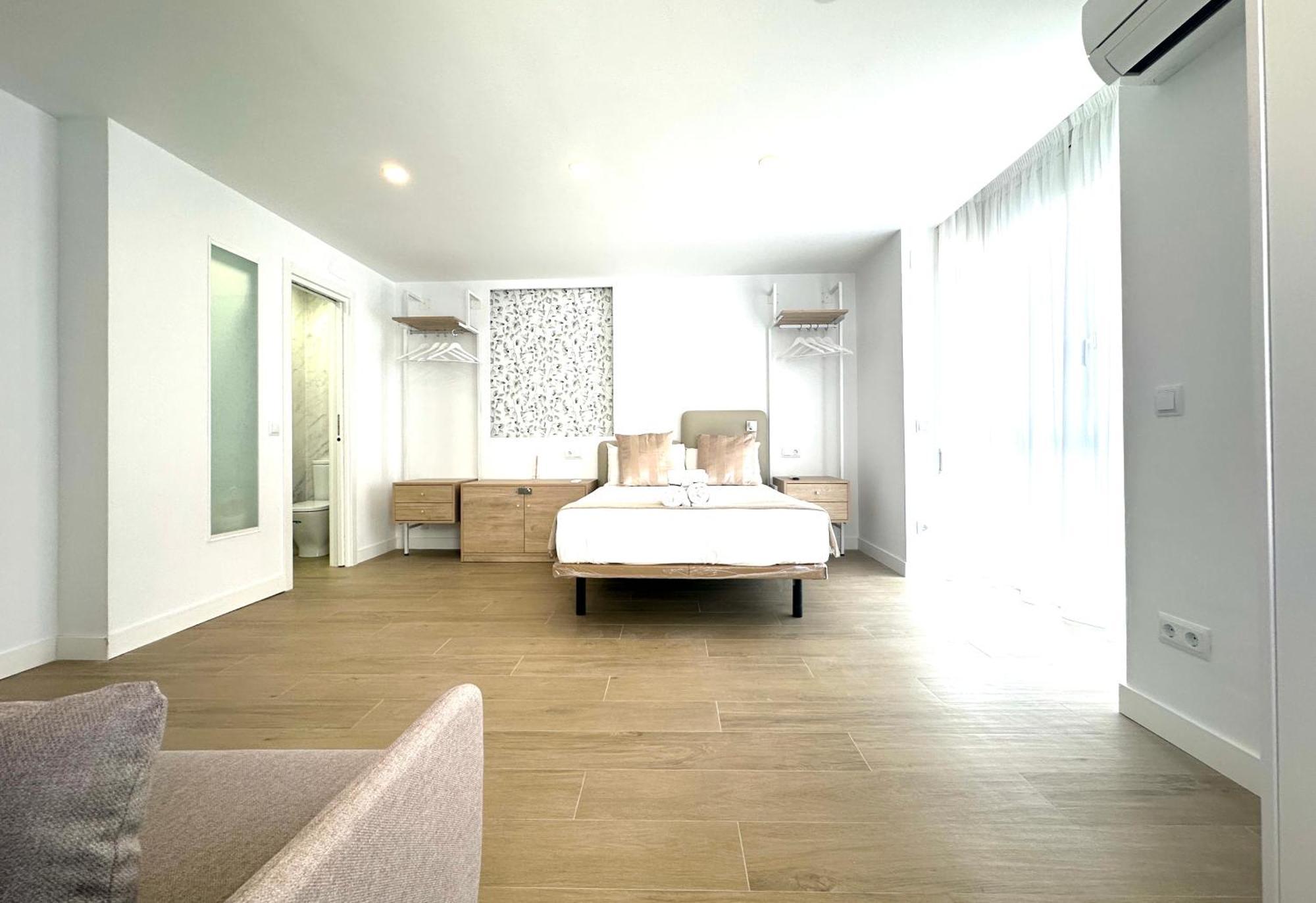 Apartment Andres Tamayo Av America *