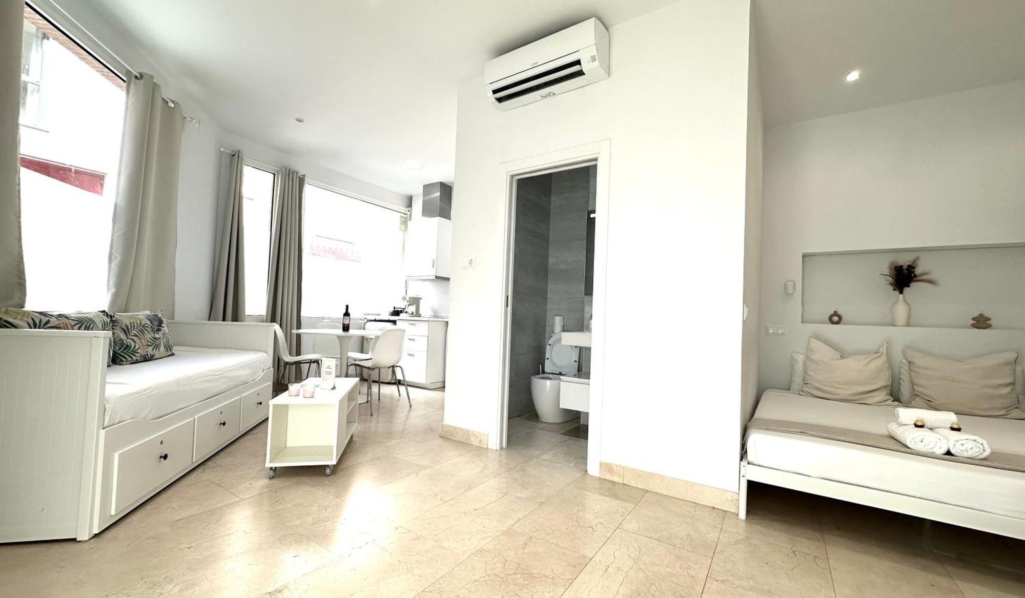 Apartment Andres Tamayo Av America Madrid