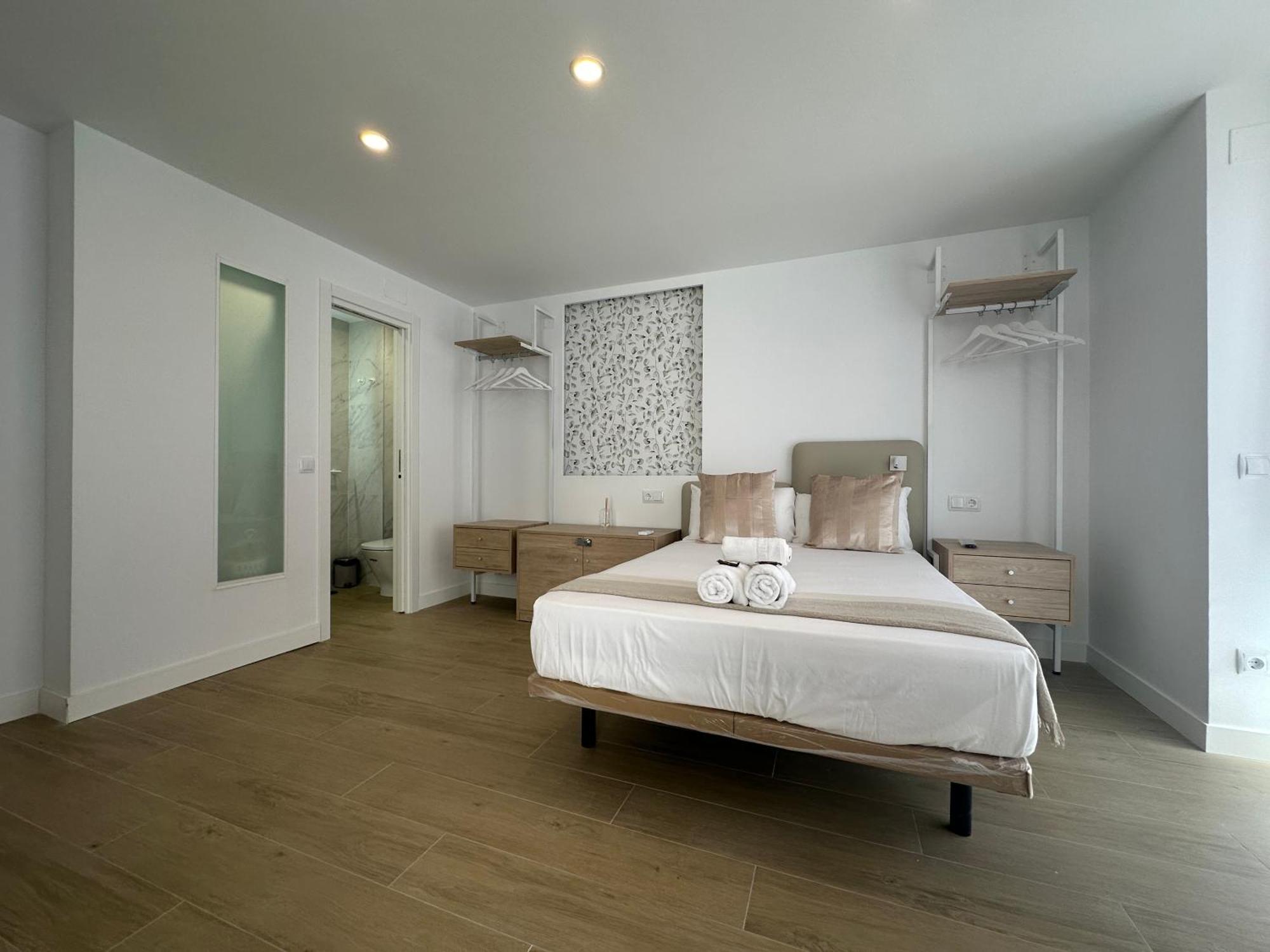 Apartment Andres Tamayo Av America *