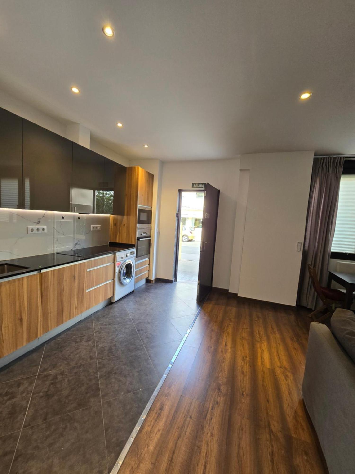 Gfb17 Apartment