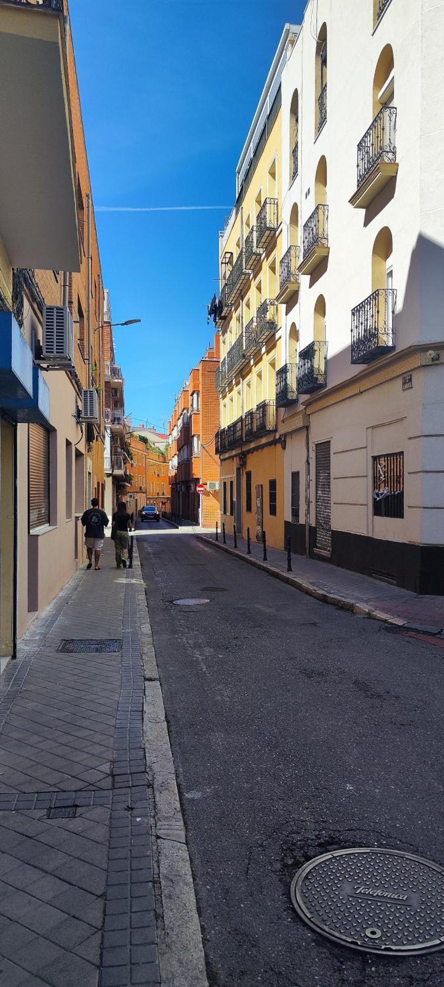 Entero Junto A Cuatro Caminos Con Licencia Del Ayto De Apartamento Madrid