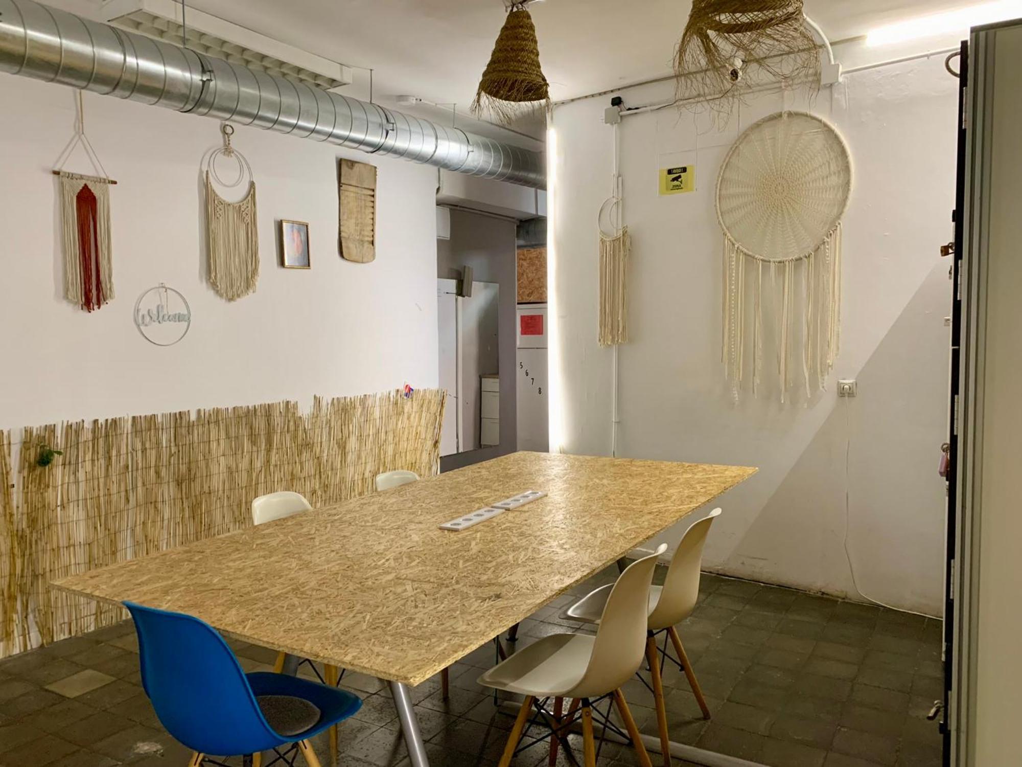 Boga Hostal *