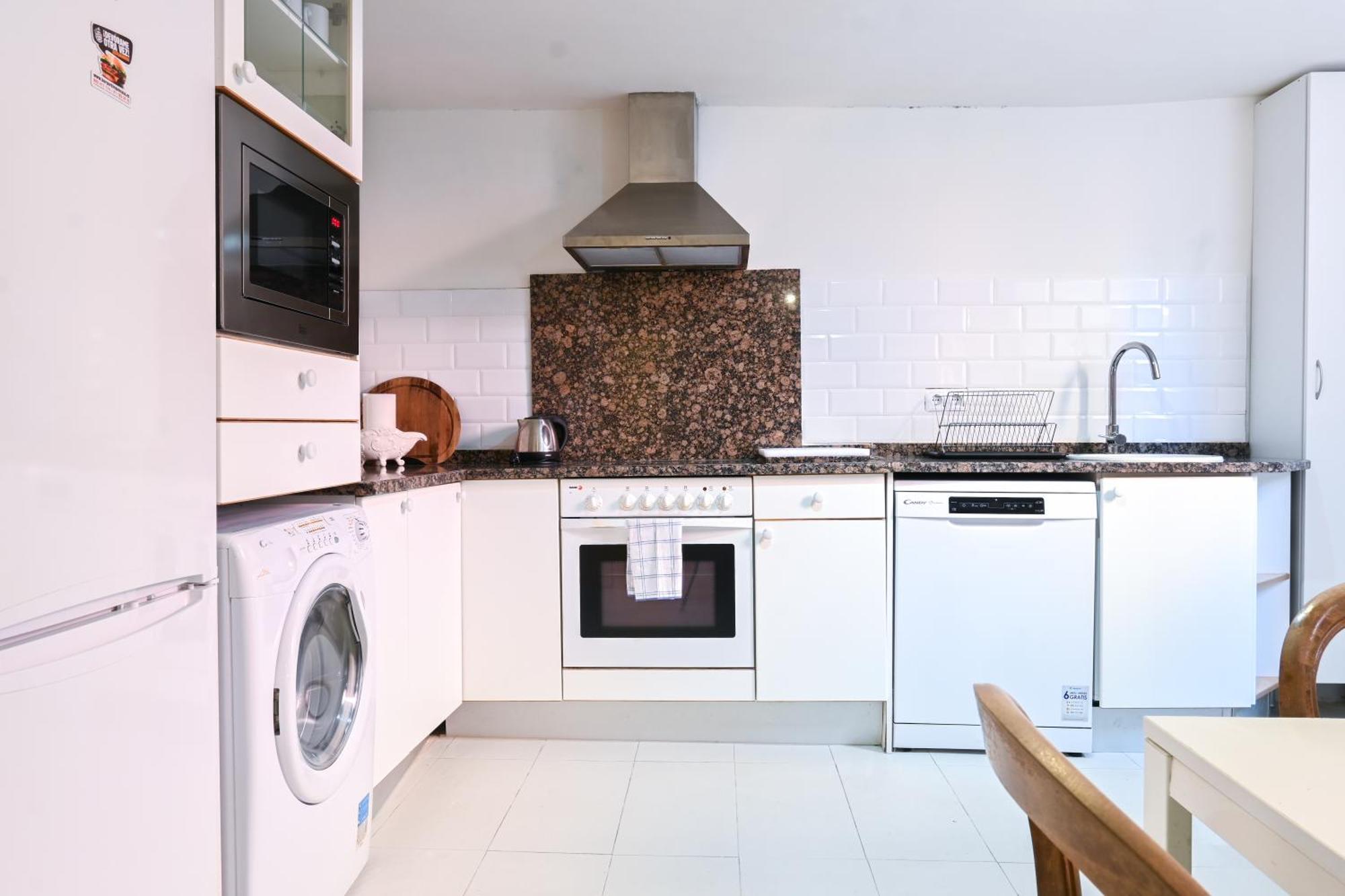 Apartamento Jardín - Axiii83 Madrid