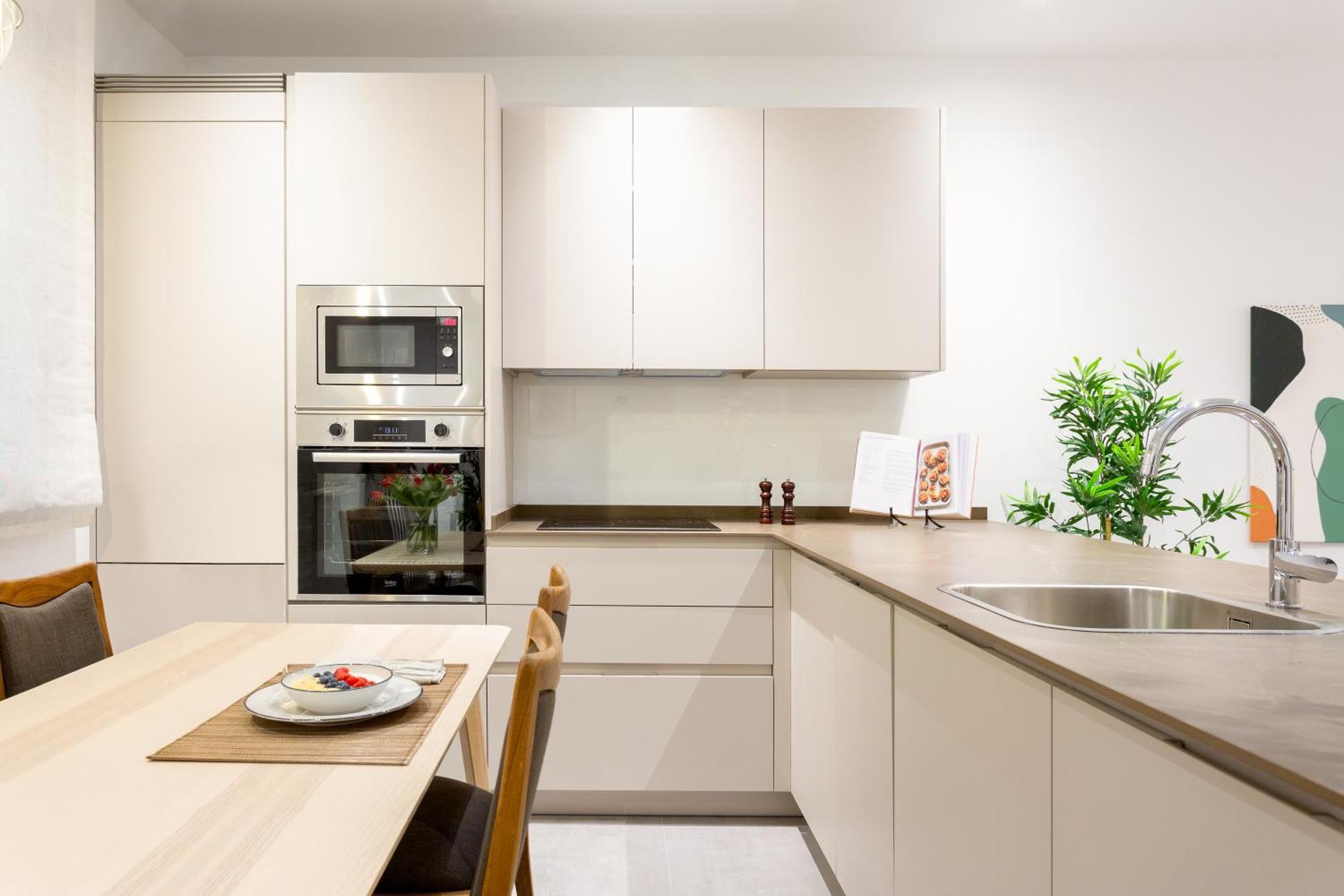 Apartamento Amplio Y Acogedor En El Centro De Chamberi *