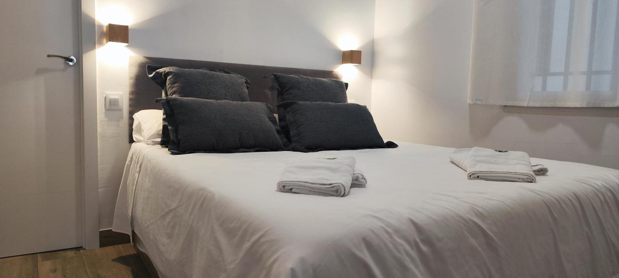 Apartamento Entero Junto A Cuatro Caminos Con Licencia Del Ayto De
