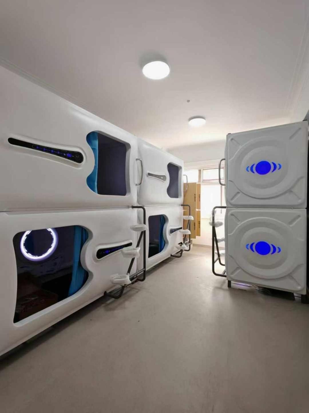 Napoles Hostel Madrid
