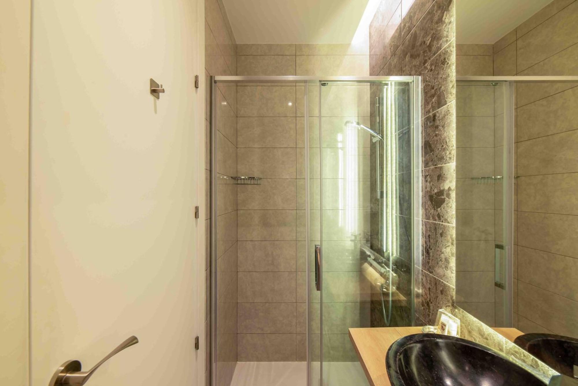 Acogedor Piso En Barrio De Salamanca Apartamento *
