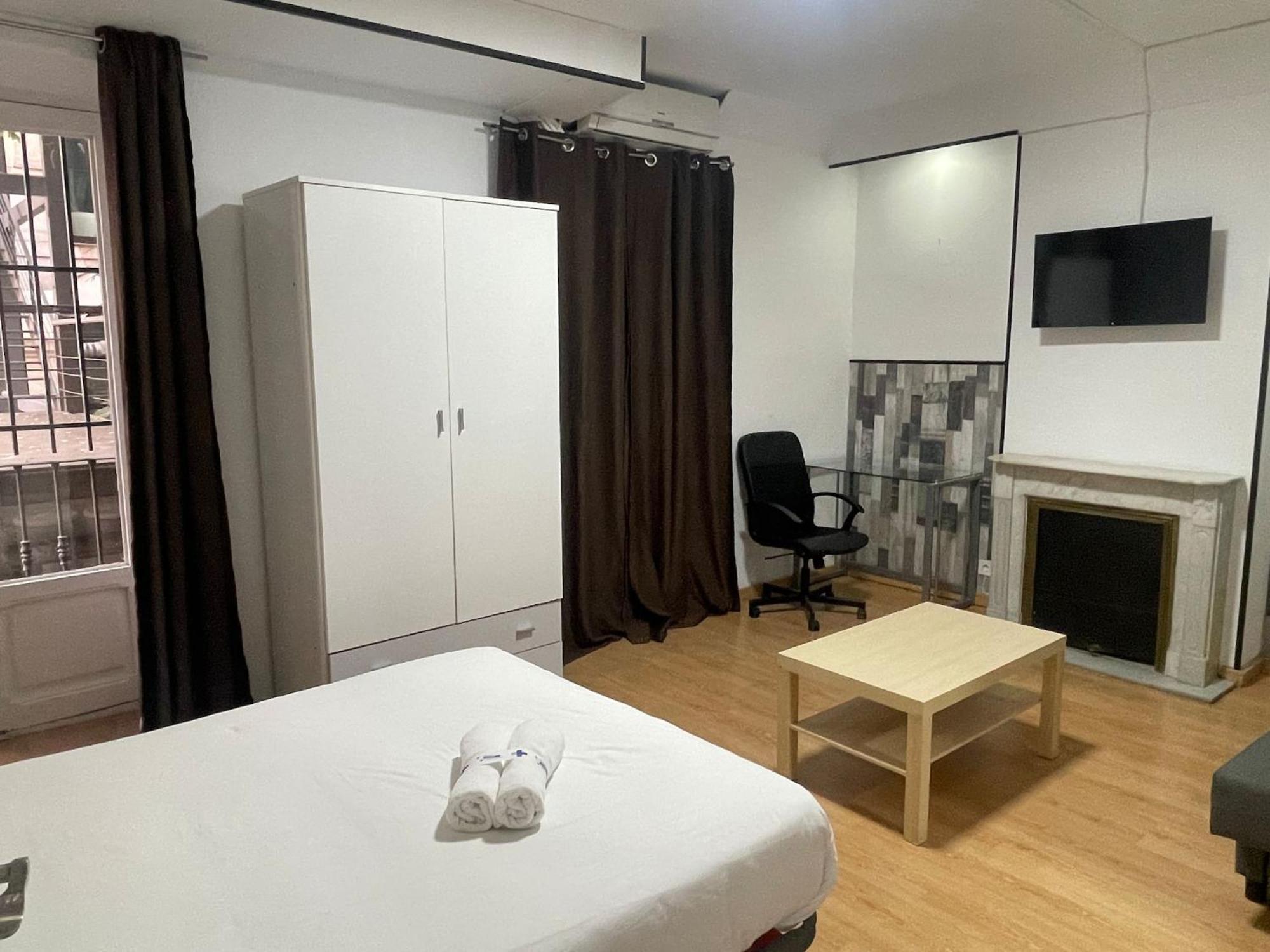 Day Santo Domingo Centro Gran Via Sol Malasana Apartamento Madri