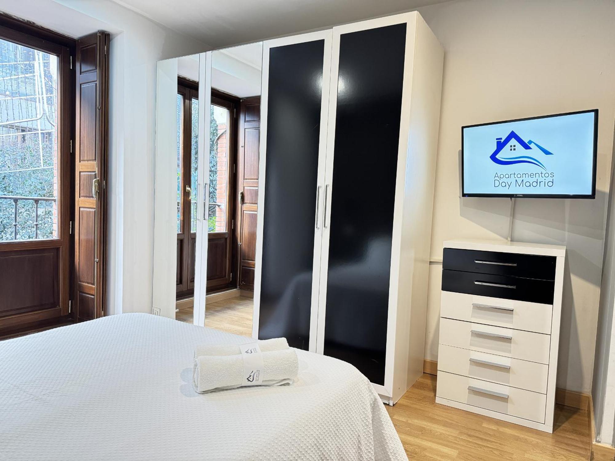 Day San Antonio Centro Gran Via Sol Malasana Apartamento