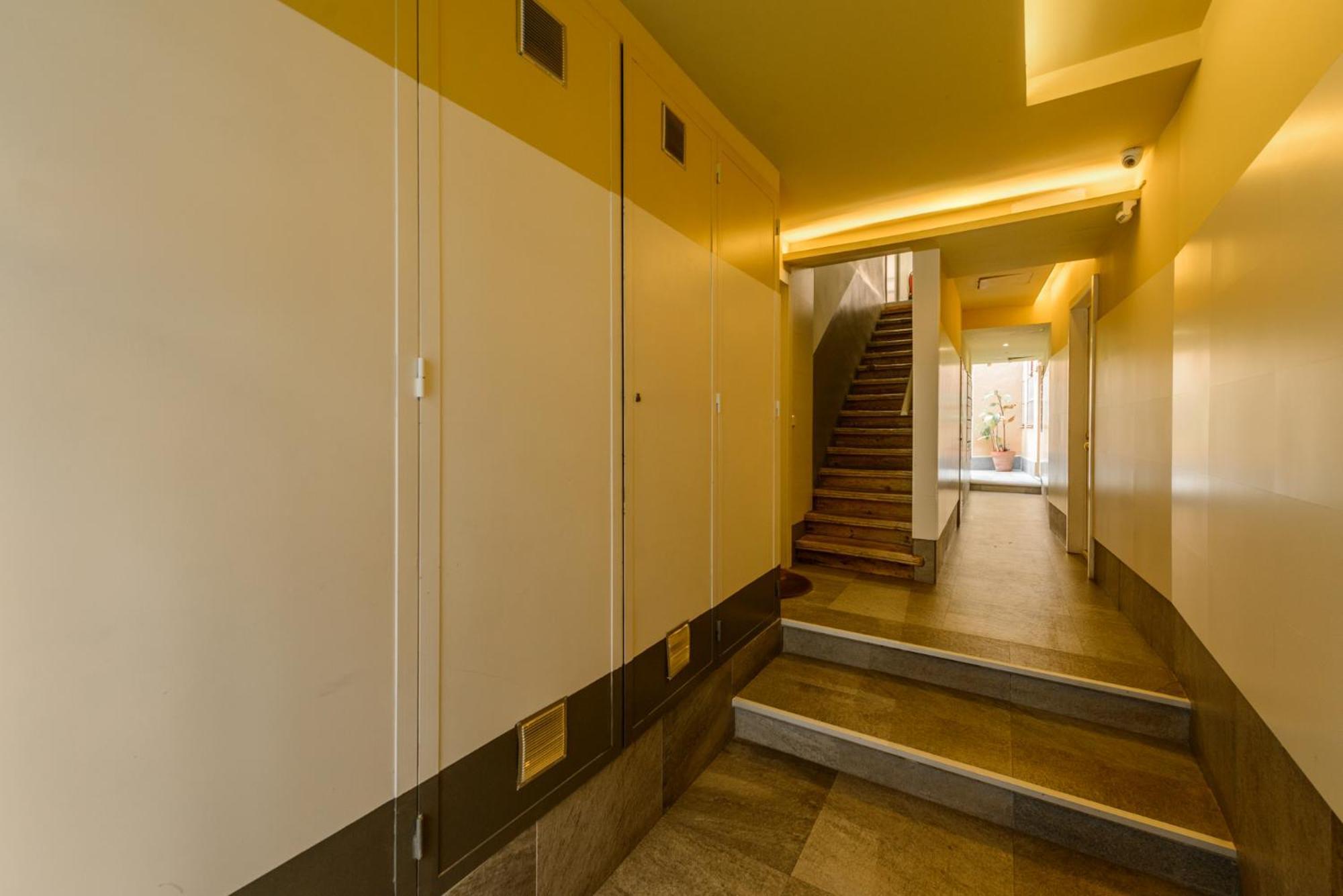 Moderno Y Centrico En El Vibrante Lavapies Apartamento Madri