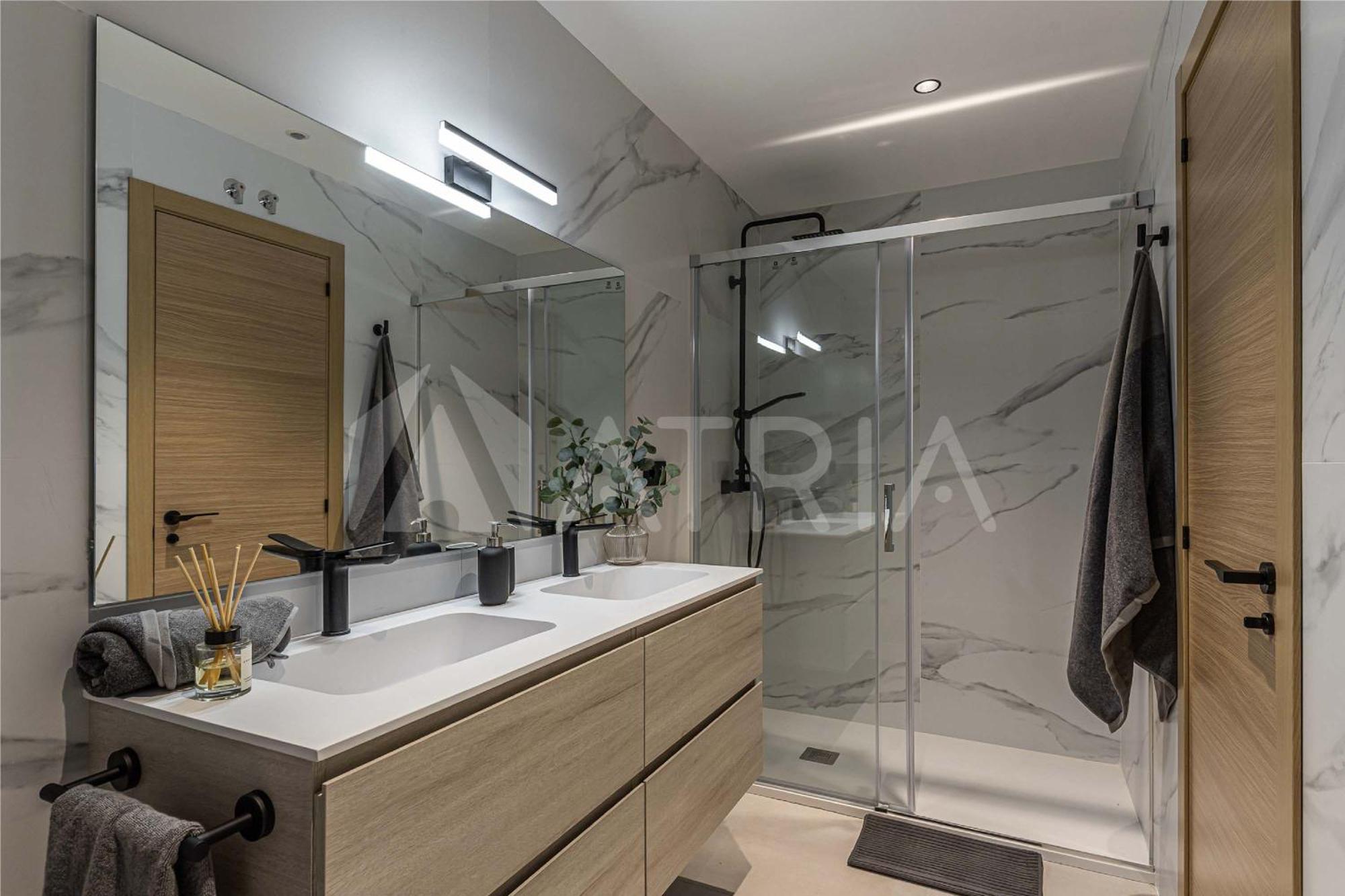 Beautiful 10 Min Walk To Bernabeu Stadium Apartment Madrid