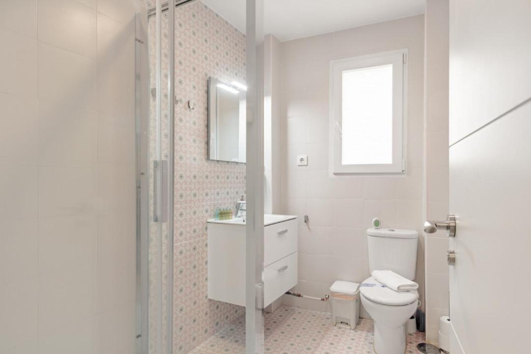 2 Bedrooms 1 Bathroom Furnished - Letras - Bright - Mintystay Madri