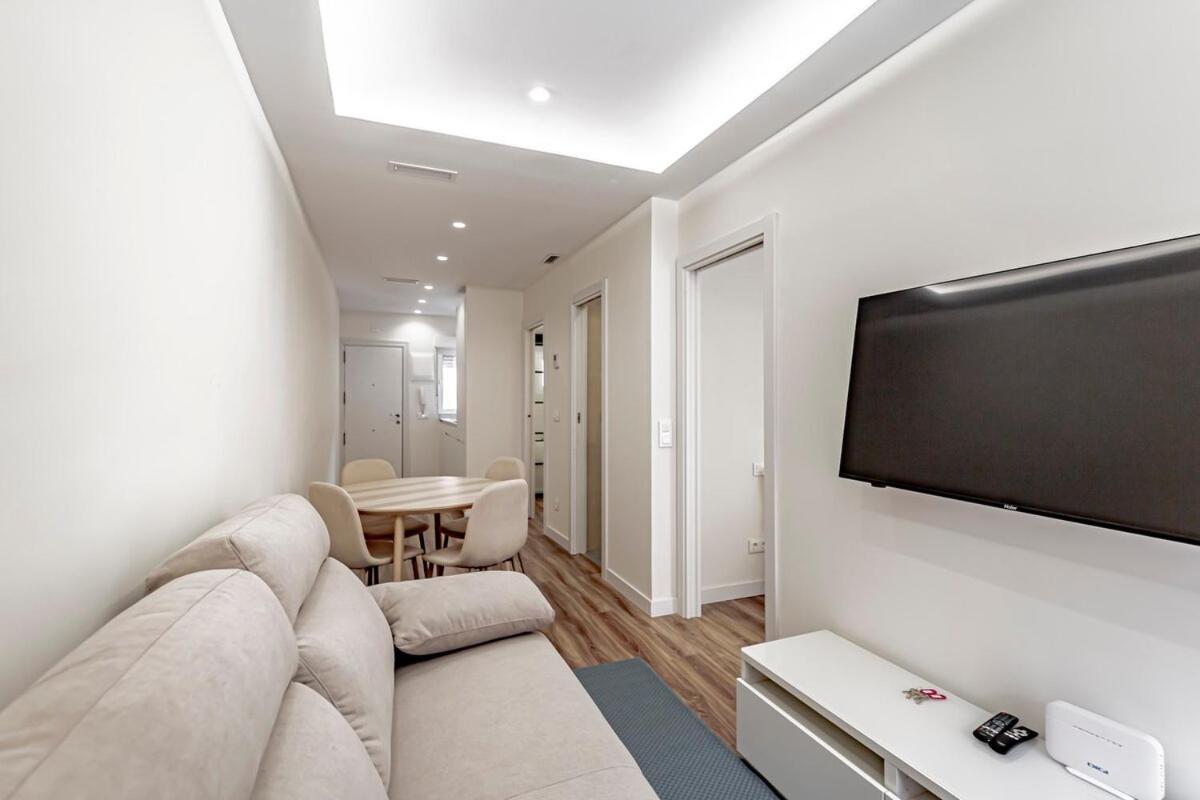 Campo Real Amazing New 6pax Appartamento Madrid
