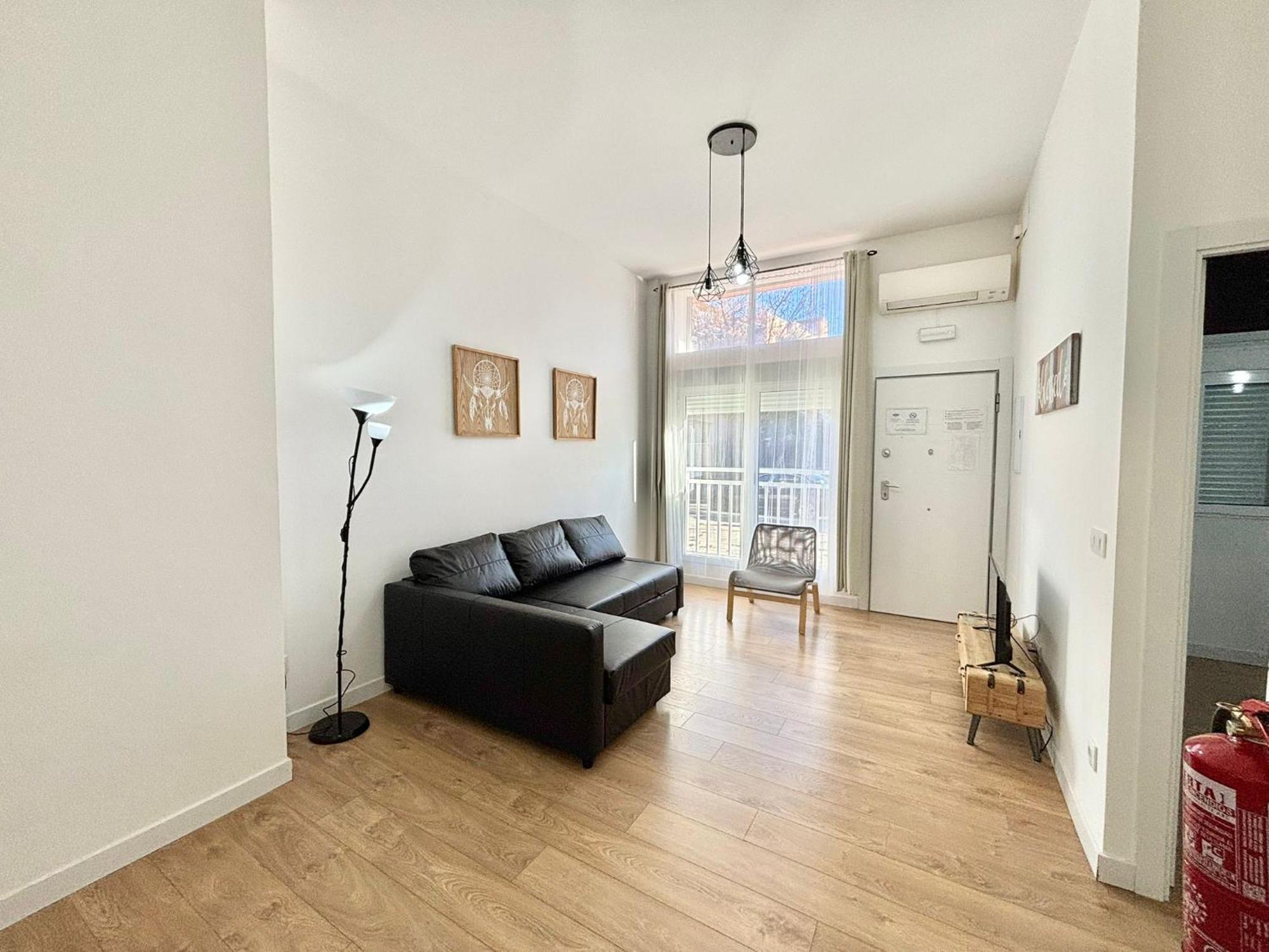 Aluche Aparment A Appartement Madrid