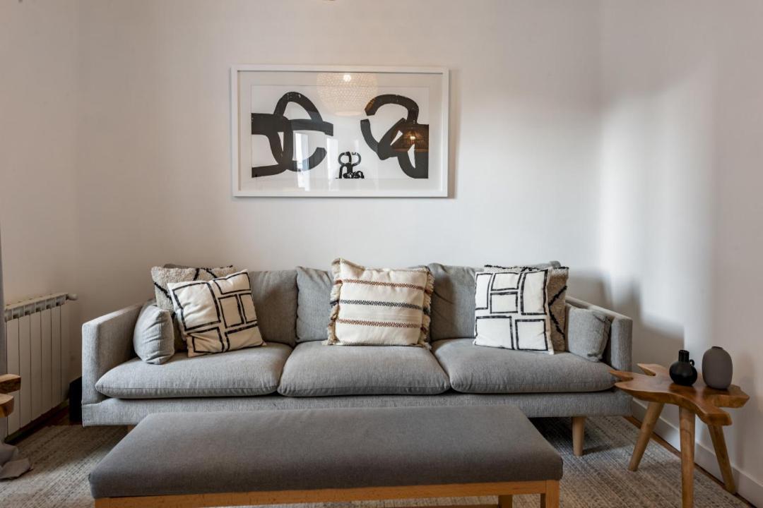 Appartamento 4 Bedrooms 2 Bathrooms Furnished - Salamanca - Luxurious - Mintystay
