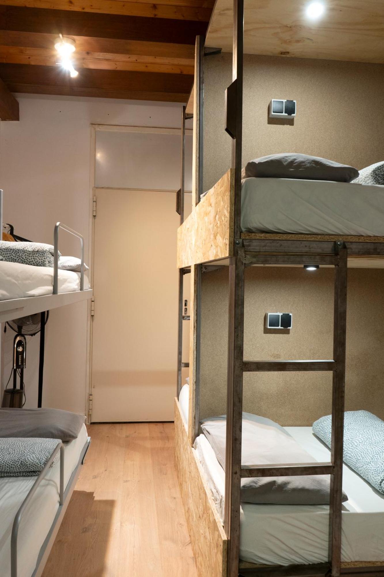 Xolo Host Hostal *