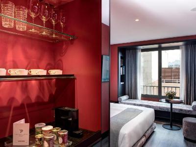 Casa Almagro By The Pavilions & Hotel 4*