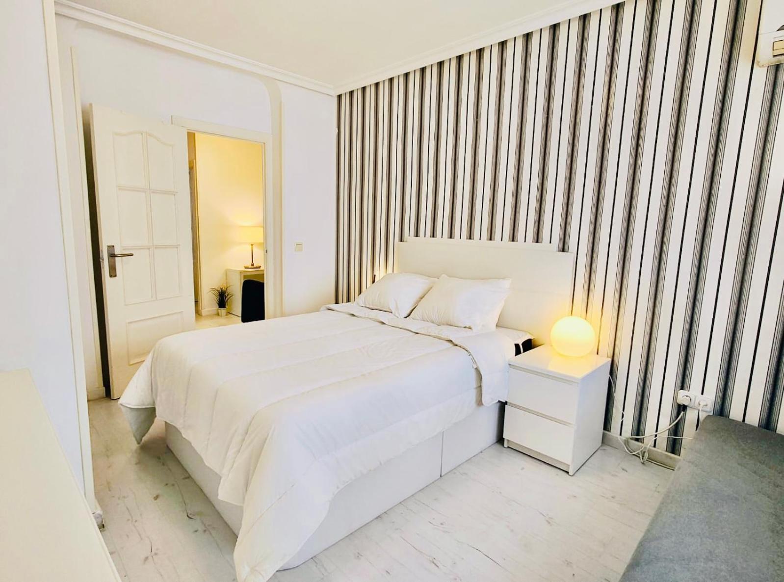 Apartment En Pleno Centro - Especial Grupos O Familias - Gran Via - Callao - Sol - Plaza Espana *